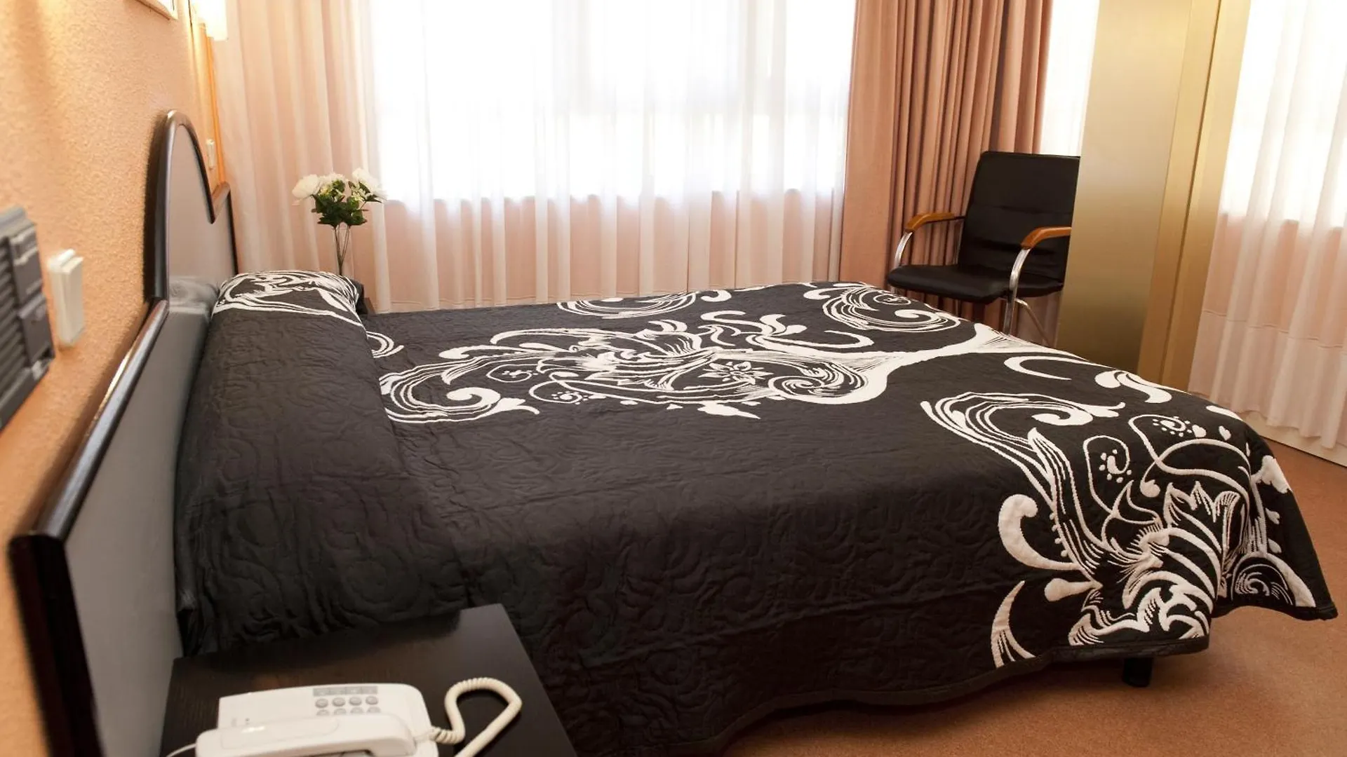 Hotel Arha Santander 3*,  Spain
